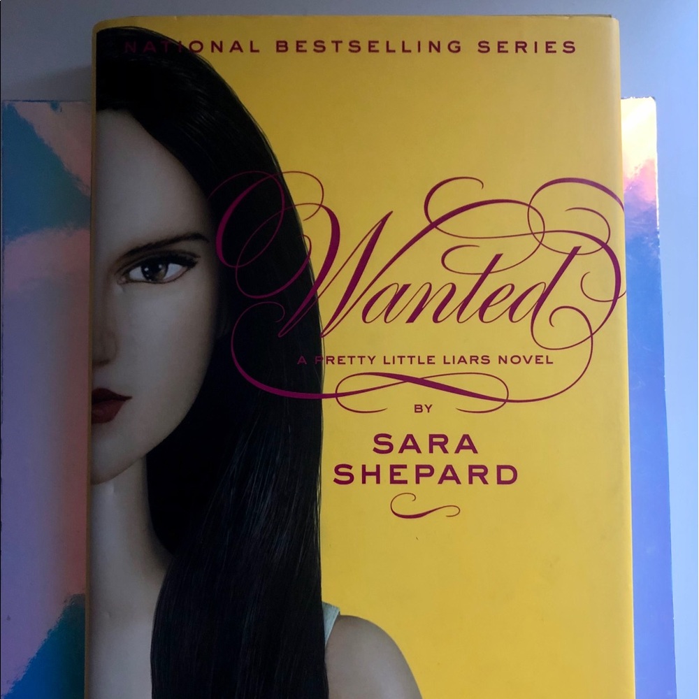 Wanted A Pretty Little Liars Novel